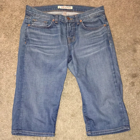 J Brand Lilly Bermuda Shorts Cuffed or Straight - Picture 2 of 5